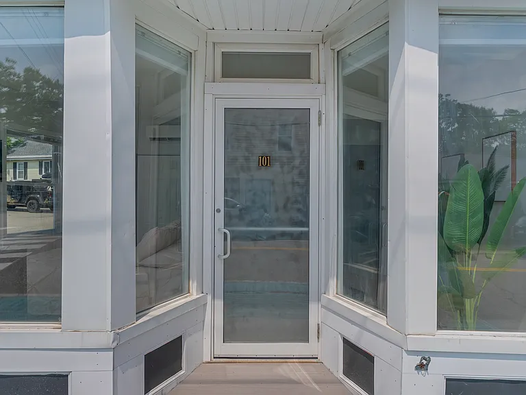 20 Washington Ave #101 — Photo 16