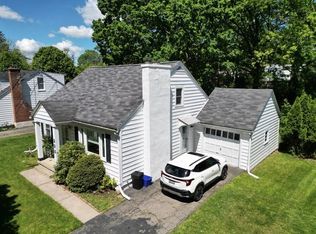 908 W 2nd St, Elmira, NY