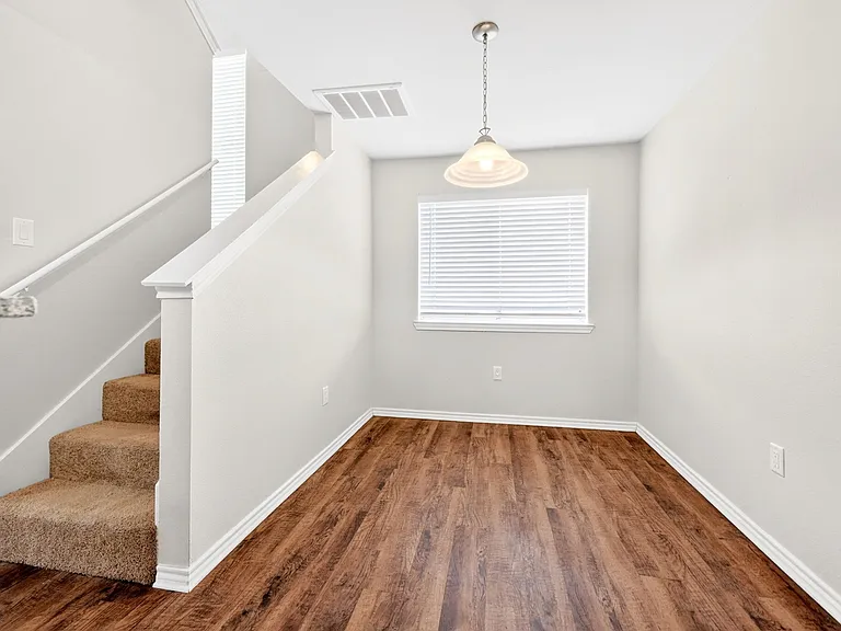 9837 Walnut St #208 — Photo 7