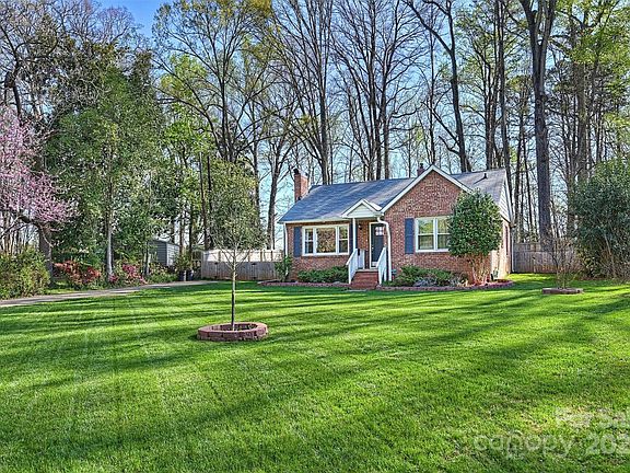 2nd image of 4059 Hiddenbrook Dr