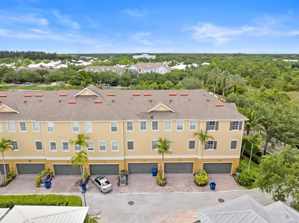 111 E Thatch Palm Circle, Jupiter, FL 33458