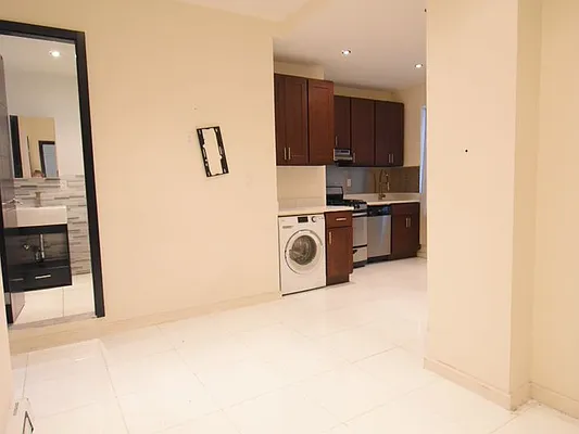 Rented by Skyward | media 17