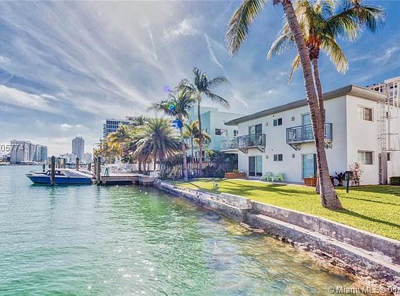 2nd image of 6905 E Bay Dr #17