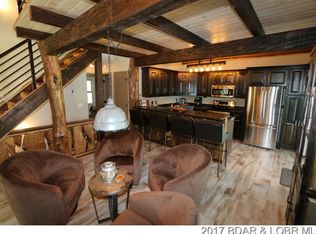 952 Susan Rd, Lake Ozark, MO 65049