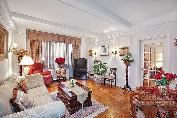 Sold by Bellmarc Realty | media 7