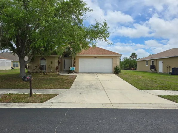 2407 5th St E, Ellenton, FL 34222