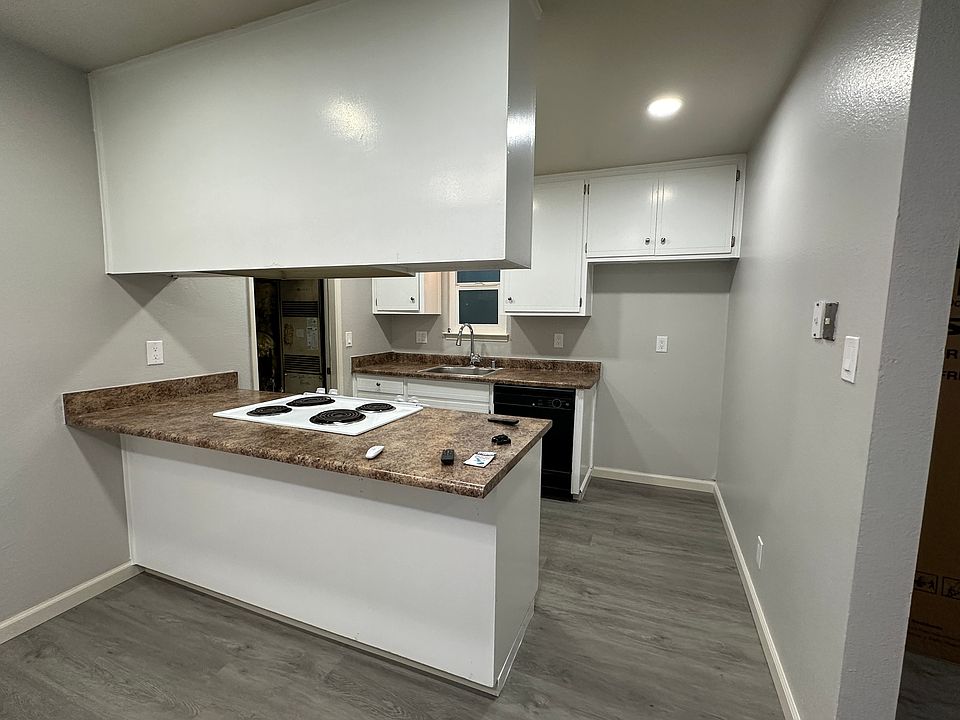 1st image of 8324 Don Ave