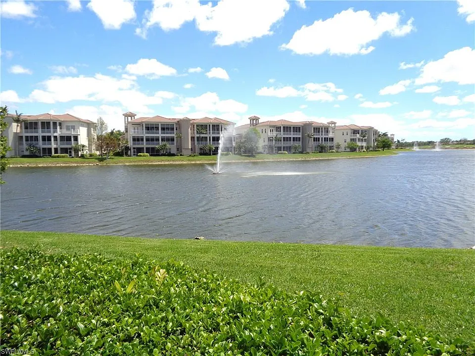 734 Regency Reserve Cir #2701