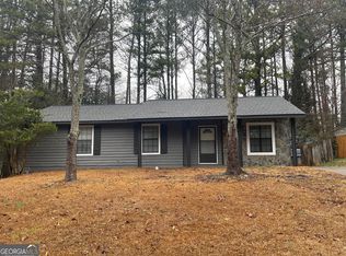 8475 Alden Dr, Riverdale, GA