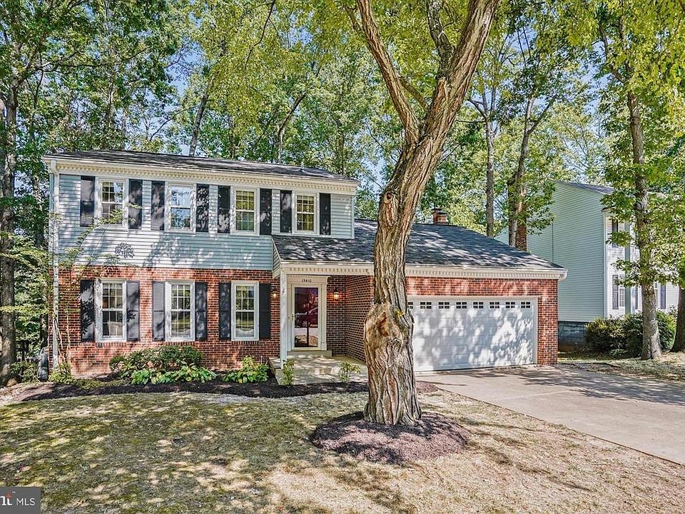 1st image of 15410 Beachview Dr