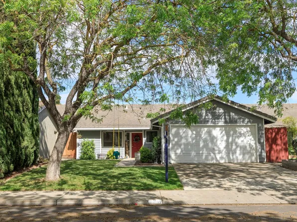 2220 Orchard Park Way, Modesto, CA 95355