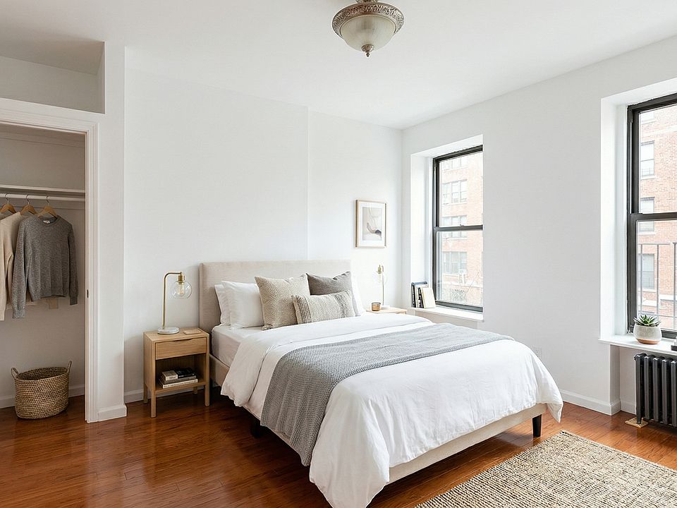 2nd image of 216 E 105th St #4