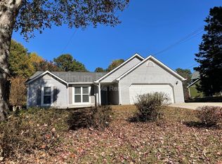 1630 Creek Xing SE, Conyers, GA 30094