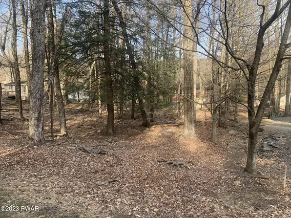 10 Hickory Hl, Honesdale, PA 18431