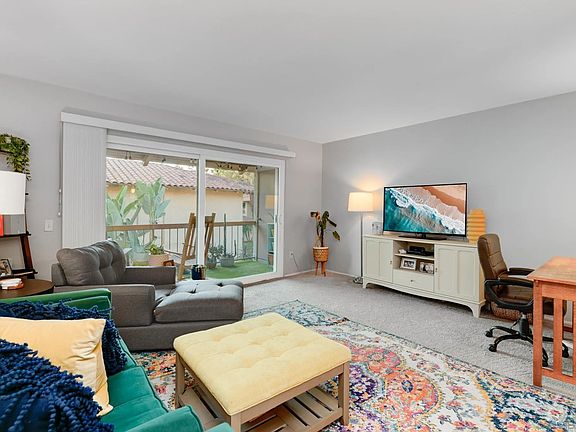 3rd image of 6029 Rancho Mission Rd Unit 201