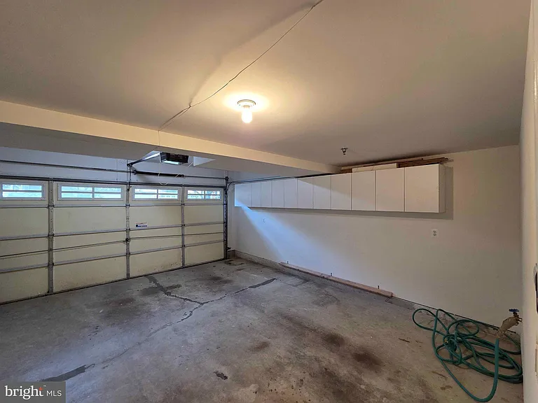 7720 Spoleto Ln — Photo 28