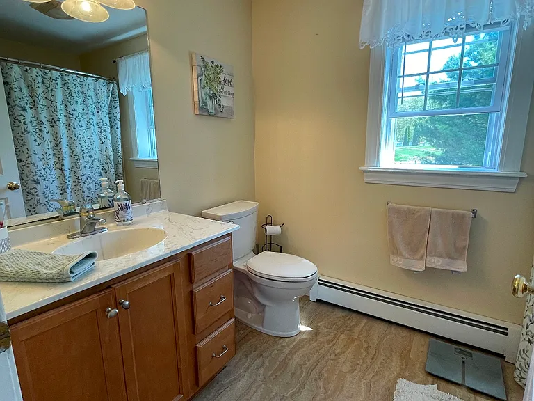 11 Beachwood Ave — Photo 14