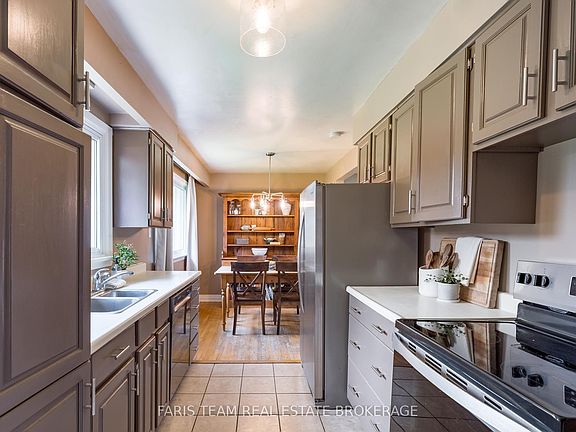 5th image of 89 Steel St