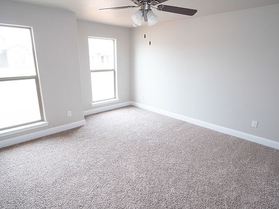 5th image of 1001 Buffalo Ct