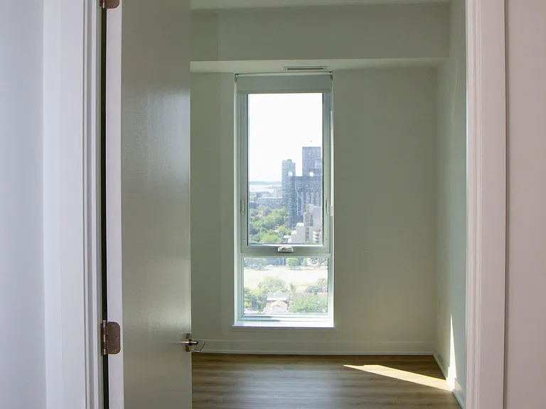 10 Oak St #1904 — Photo 10