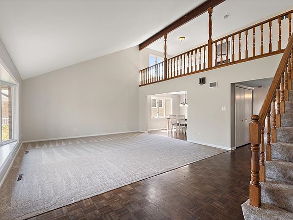 3rd image of 17752 Lilac Ln