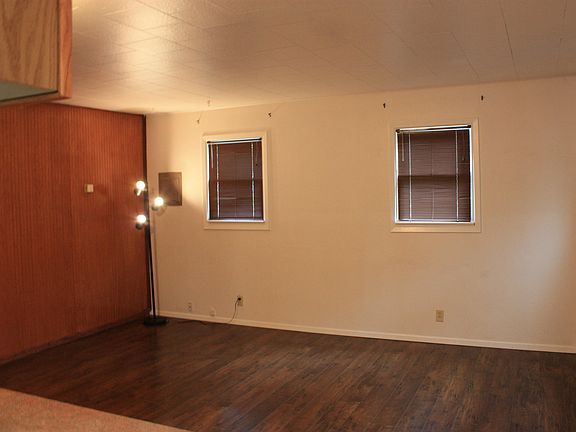 4th image of 1101 W 33rd Ave