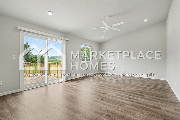 4 bed, 2.0 bath, 2192 sqft, $2,625 — Photo 4