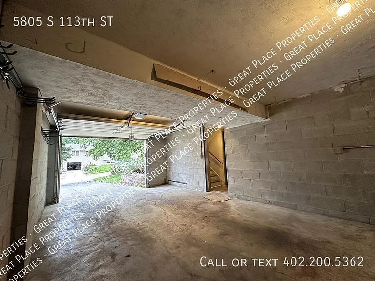 5805 S 113th St — Photo 22