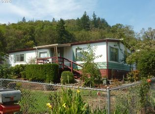 623 Plateau Dr, Roseburg, OR 97471
