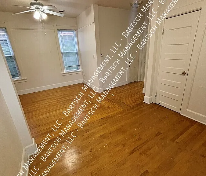 1317 E Albion St — Photo 3