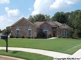 141 Rick Turner Dr, Huntsville, AL 35811