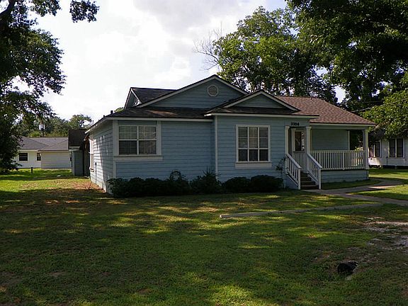 4th image of 3306 Fairchild Ave