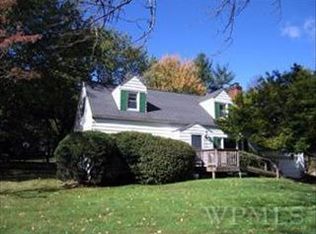 746 Sleepy Hollow Rd, Briarcliff Manor, NY 10510