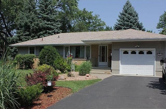 1st image of 7044 Drew Ave N