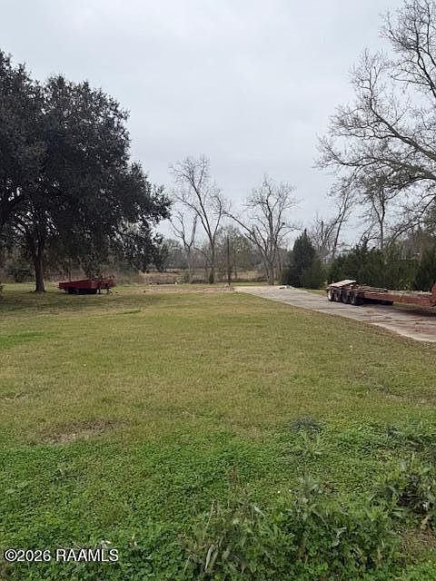 1st image of 266 Daisy Ln