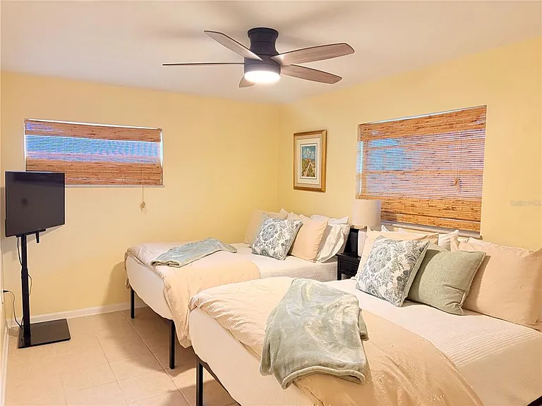 4704 Telfair Dr — Photo 12