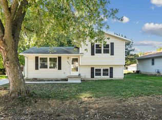 903 S Adams St, Mount Pleasant, IA 52641