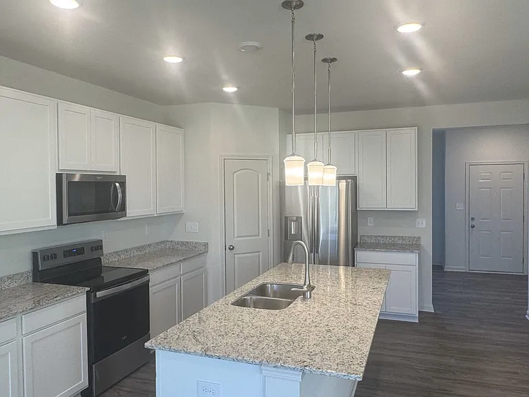 3012 Aiken Back Ln — Photo 10