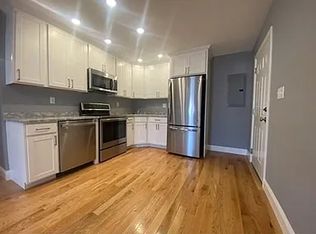 18 Bates Ave #4, Quincy, MA 02169