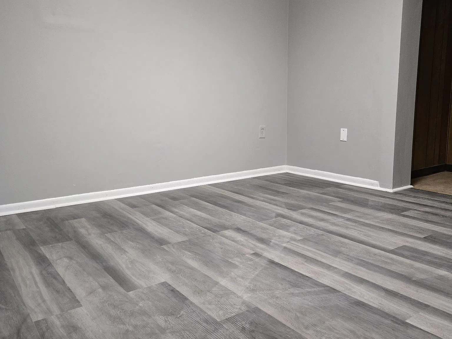 2 bed, 750 sqft, $1,300 — Photo 3