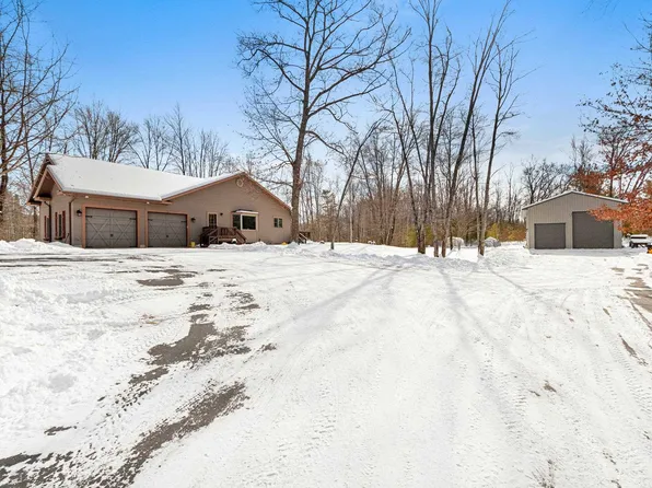 W8223 Kafka Rd, Wausaukee, WI 54177