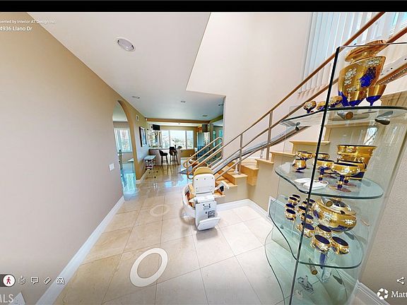3rd image of 4936 Llano Dr