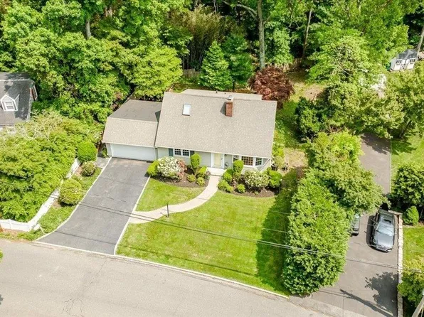 22 Circle Drive, East Northport, NY 11731