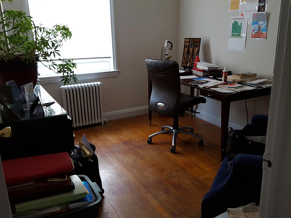 2nd image of 1319 Taylor Ave Floor 1