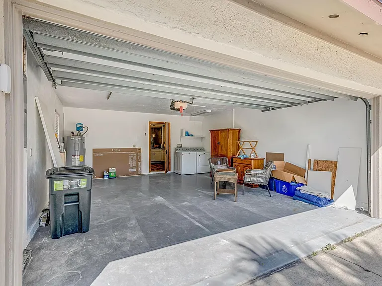 1757 N Central Ave — Photo 16