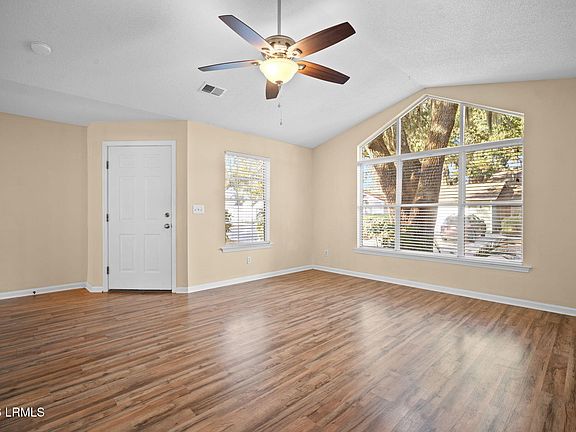 5th image of 948 Oyster Cove Rd