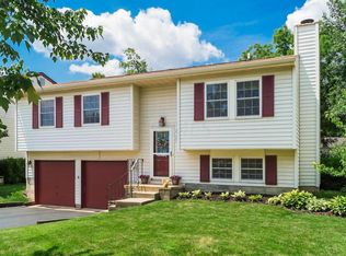 2127 Firestone St, Columbus, OH 43228