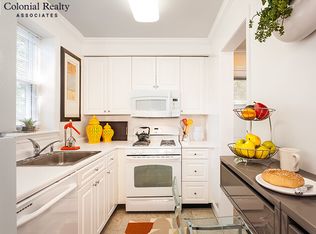 137 Gerry Rd #27, Chestnut Hill, MA 02467