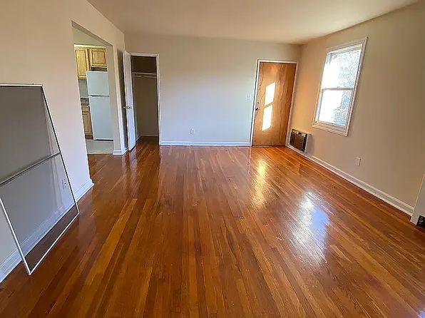 (undisclosed Address)