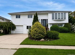 2573 Harvard Lane, Seaford, NY 11783